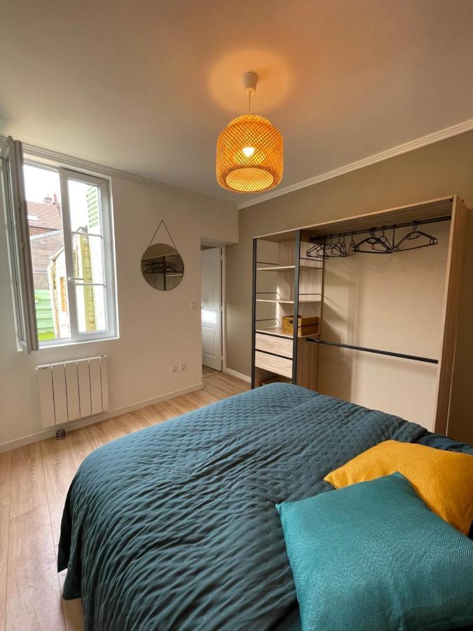 Holiday home La Casa 2 2 Salles De Bain 2 Wc Jardin Compiegne